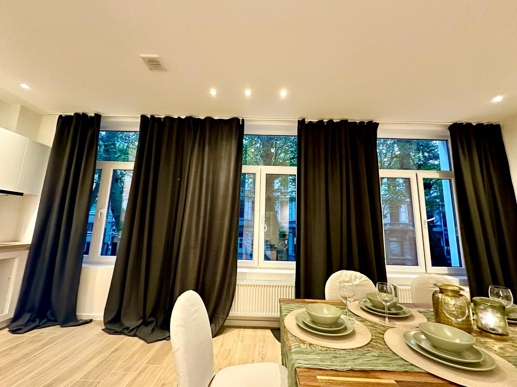 Luxury Suites Park By Rikas Hotels 안트베르펜 외부 사진